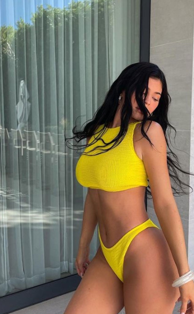 Leaked Video Bikini Jenner Kylie Thong Kylie Jenner